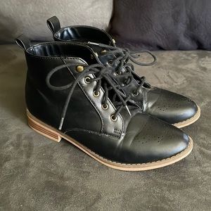 Rocket Dog Lace Up Ankle Boots